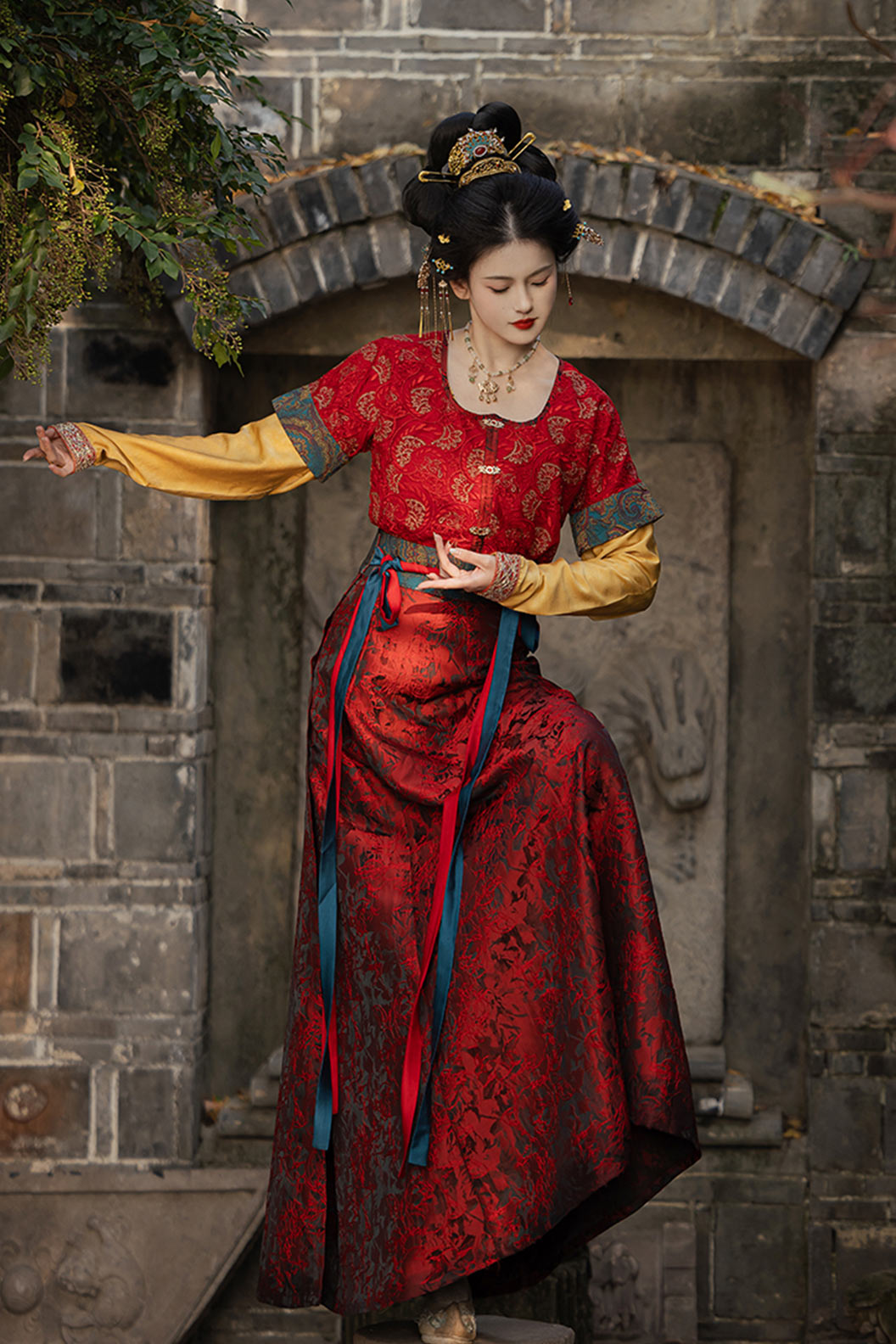 Tang Dynasty Tank Collar Po Skirt Chinese Style Red Hanfu Dress - xiayi 霞仪