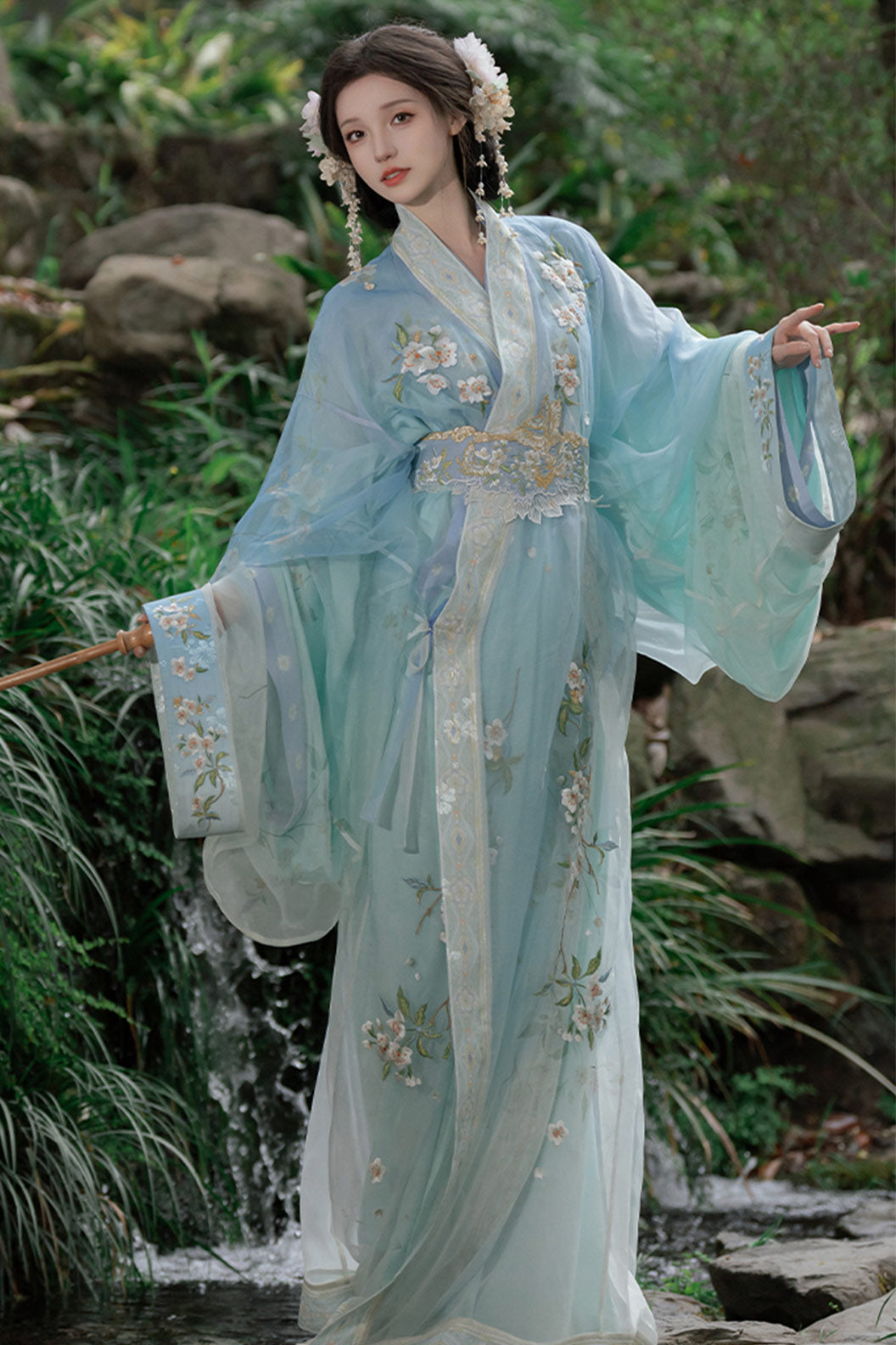 Warring States Robe Blue Jacquard Embroidery Zhiju Hanfu- lihuayueming 梨花月明