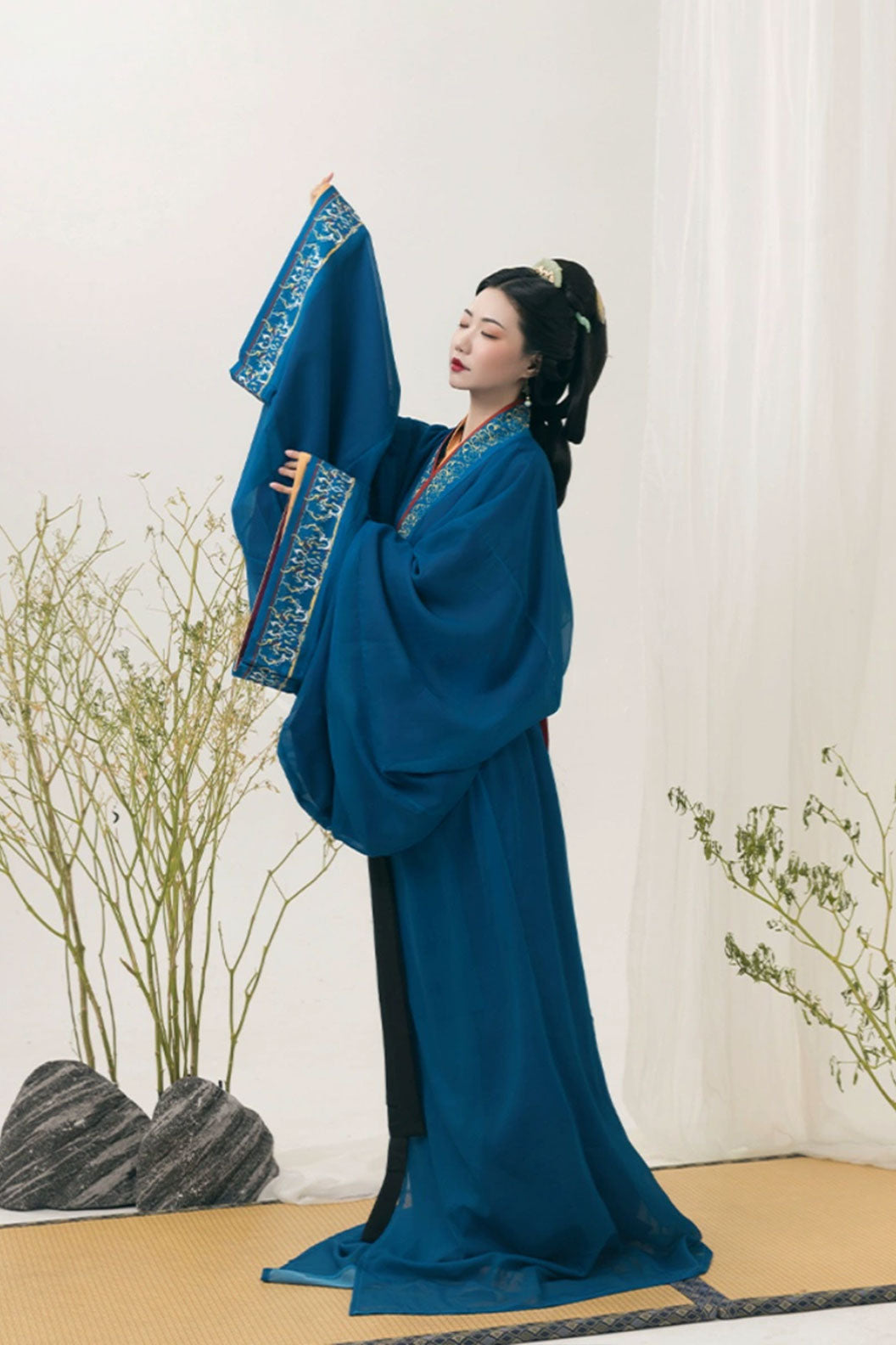 Warring states robe  straight hem robe - zhilan 芷兰