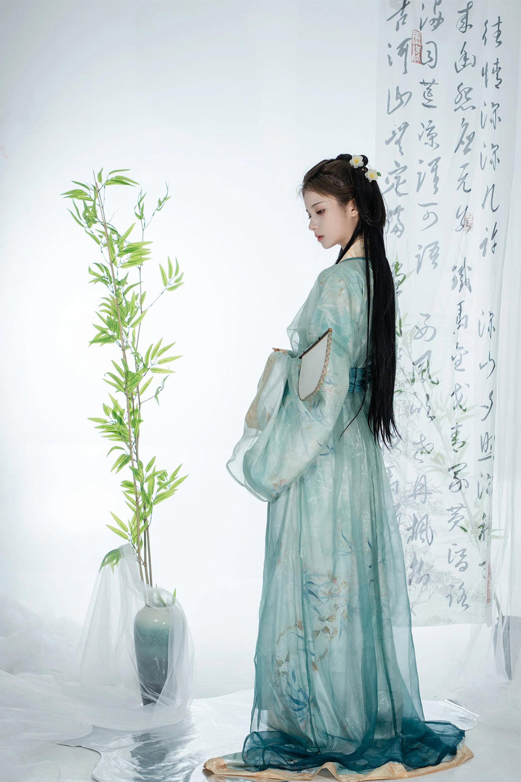 Warring States Robe Cyan-Blue Robe with Embroidery and Waist Belt - zuiyu 醉玉