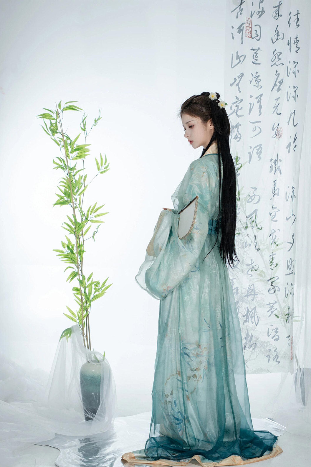 Warring States Robe Cyan-Blue Robe with Embroidery and Waist Belt - zuiyu 醉玉
