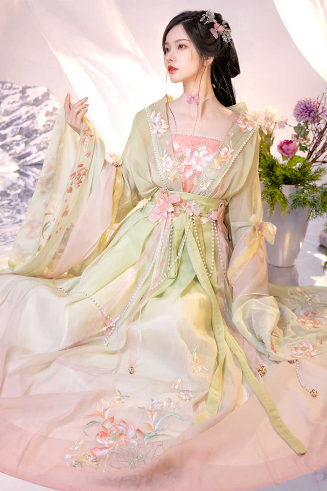 Wei Jin dynasty gorgeous embroidery with pearl accessories sweet hanfu dress - lianshengwanwu 莲生万物