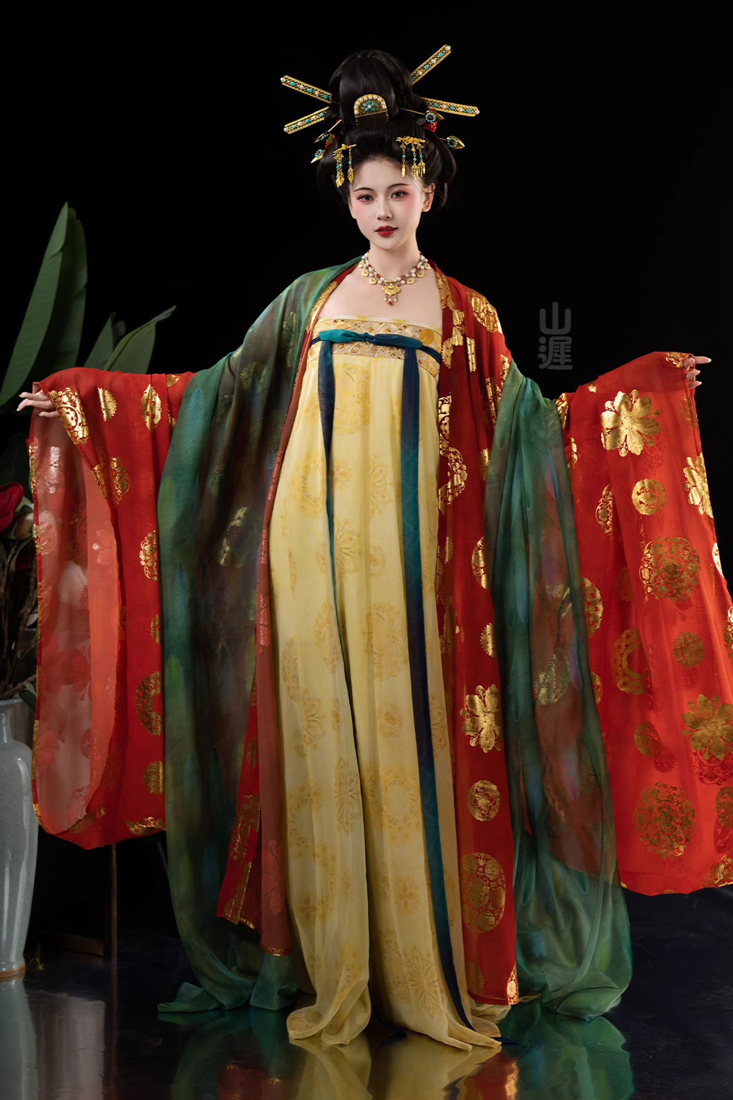 Tang dynasty hanfu Ruqun with wide-sleeved robe hanfu dress for spring - huarong 花容