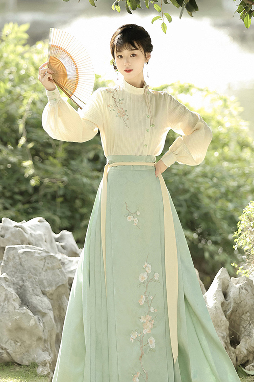 Modern Hanfu clothing Guofeng Ma Mian Skirt Green Hanfu dress - manhuazhi 蔓花枝